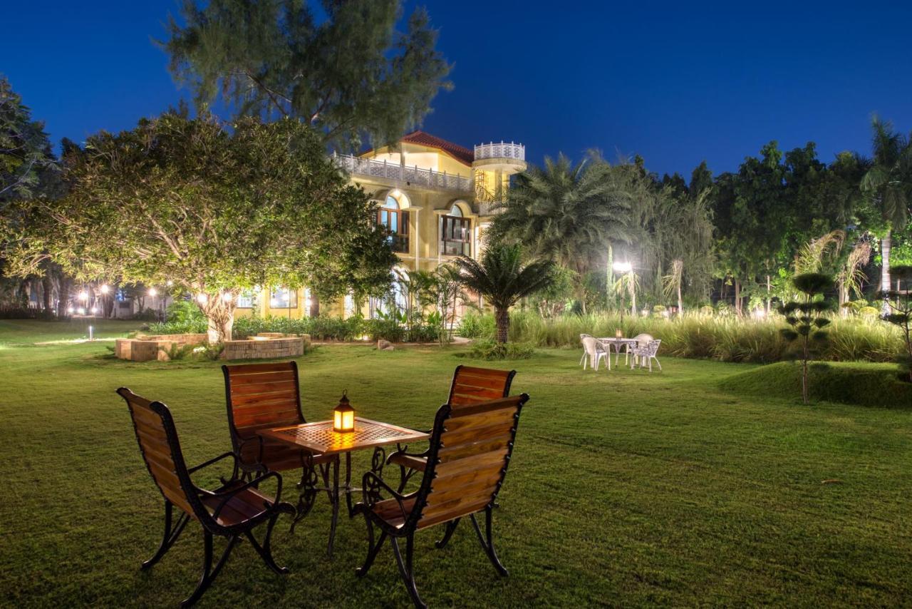 Sunahari Bagh - Pool Farm Retreat @ Gurgaon Exterior foto